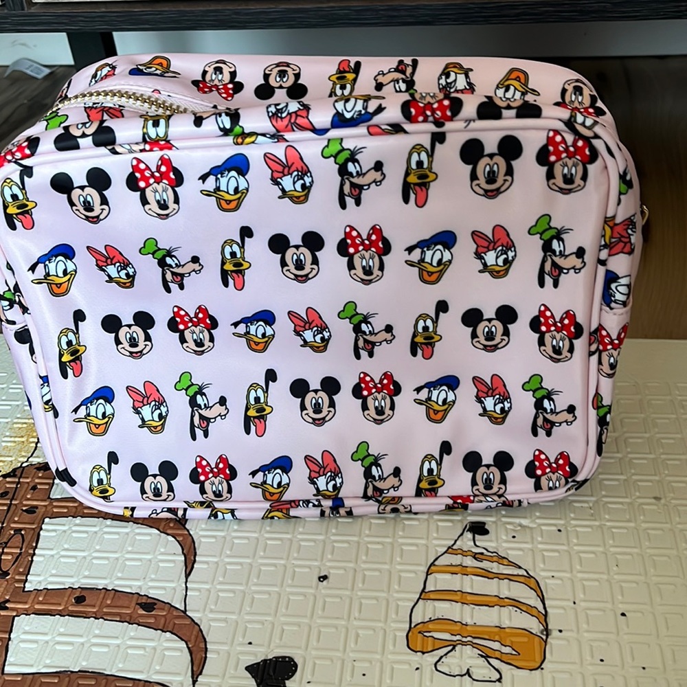 Slc large pouch